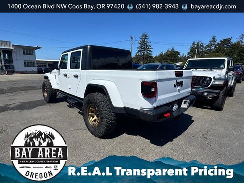 Used 2021 Jeep Gladiator Sport AWD/4WD image 8