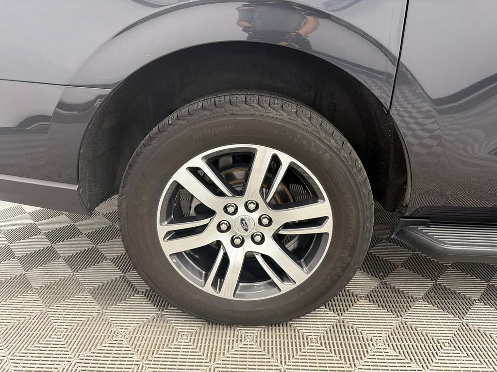 Used 2024 Ford Expedition Max Limited RWD image 19