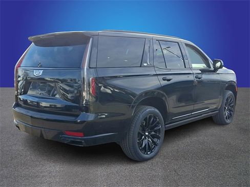 Certified 2023 Cadillac Escalade Sport Platinum w/ LPO, ONYX Package image 4