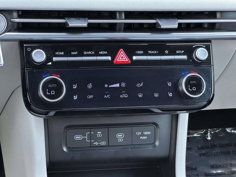 Used 2025 Hyundai Tucson Limited AWD/4WD image 19