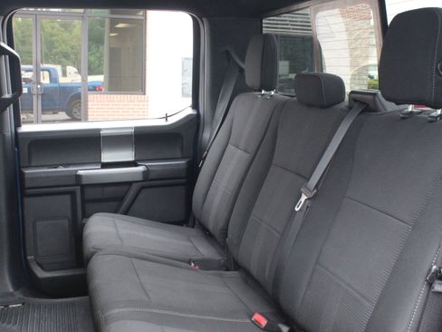 Used 2017 Ford F150 XLT w/ Equipment Group 302A Luxury AWD/4WD image 29