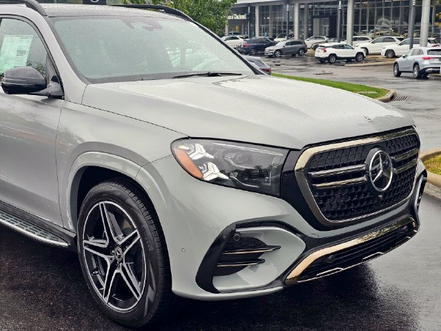 New 2027 Mercedes-Benz GLS 450 4MATIC image 2