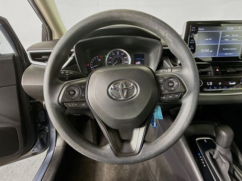 Used 2020 Toyota Corolla LE FWD image 11