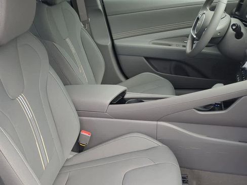 New 2026 Hyundai Elantra SEL Sport Premium image 23
