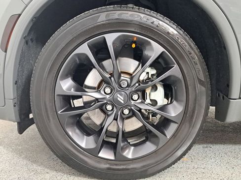 Used 2023 Dodge Durango R/T w/ Hemi Orange Plus Package image 9