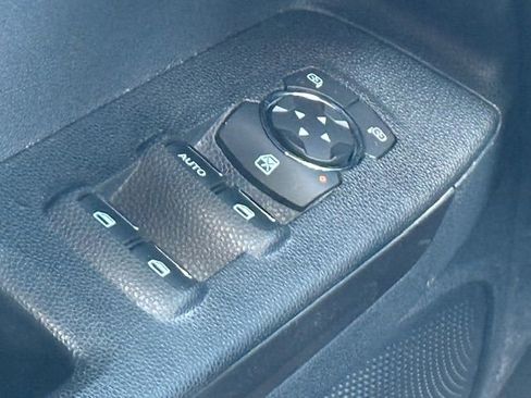 Used 2022 Ford EcoSport SE w/ SE Convenience Package image 28