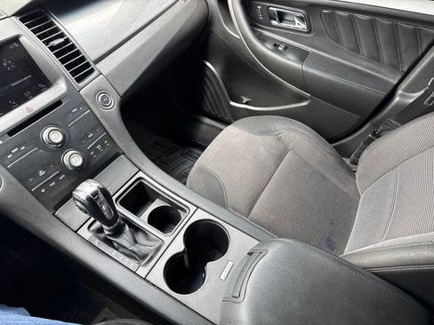 Used 2019 Ford Taurus SEL w/ Equipment Group 201A FWD image 27