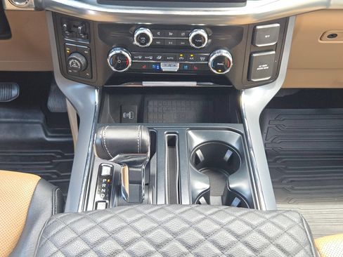 Used 2022 Ford F150 Lariat w/ Max Trailer Tow Package AWD/4WD image 18