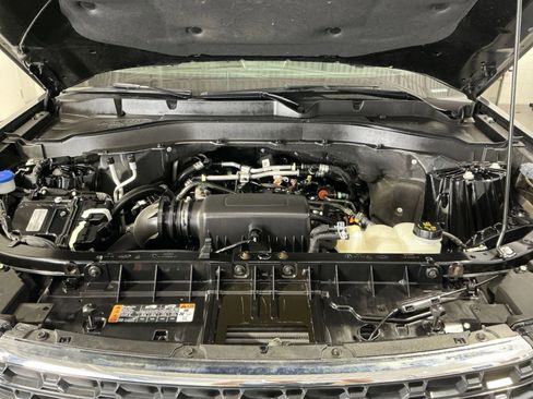 Used 2023 Ford Explorer XLT image 27