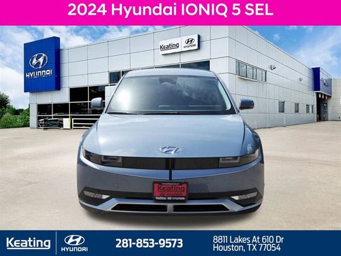 Certified 2024 Hyundai Ioniq 5 SEL image 2