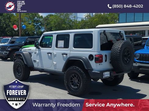 Used 2022 Jeep Wrangler Unlimited Sport AWD/4WD image 4