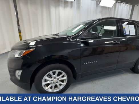 Used 2019 Chevrolet Equinox LT w/ Driver Convenience Package image 6