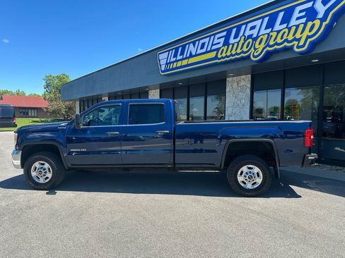 Used 2015 GMC Sierra 2500 SLE AWD/4WD image 4
