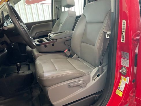 Used 2017 Chevrolet Silverado 1500 W/T AWD/4WD image 19
