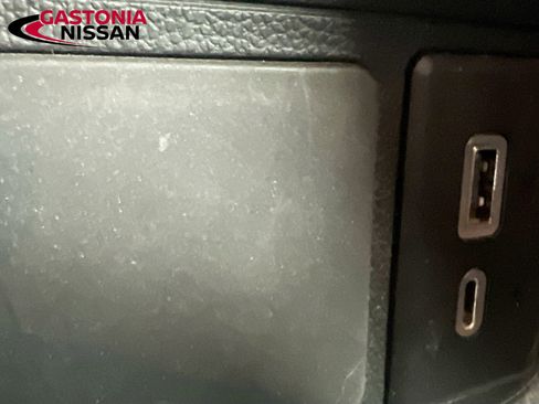 Used 2021 Buick Encore GX Preferred image 31