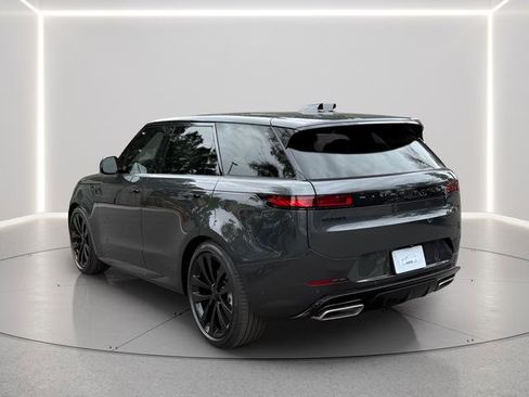 New 2026 Land Rover Range Rover Sport Dynamic SE image 3