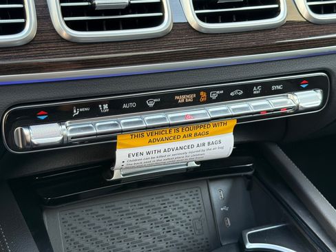 New 2026 Mercedes-Benz GLS 450 4MATIC image 21