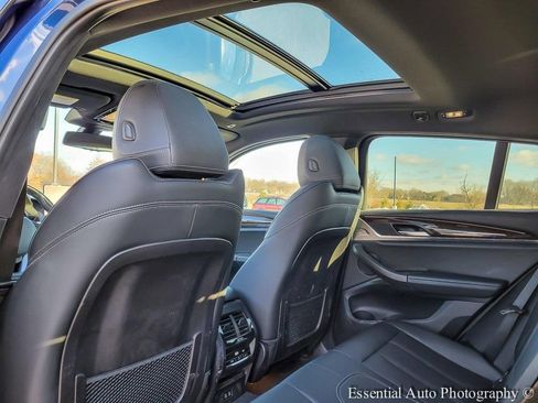 Used 2023 BMW X4 xDrive30i w/ Premium Package image 12