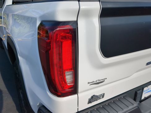 Used 2024 GMC Sierra 1500 AT4X w/ AT4X AEV Edition image 12