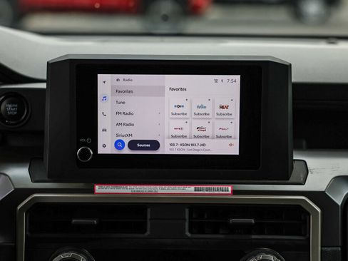 Certified 2024 Toyota Tacoma SR5 image 4