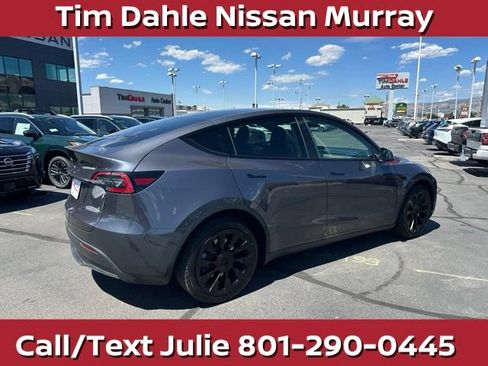 Used 2023 Tesla Model Y Long Range AWD/4WD image 12