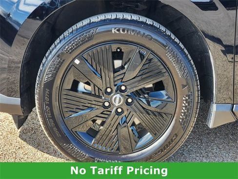 Certified 2025 Nissan Murano SV image 8