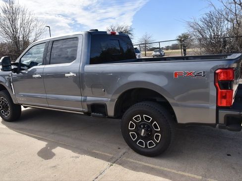 Certified 2024 Ford F250 Platinum w/ FX4 Off-Road Package image 8