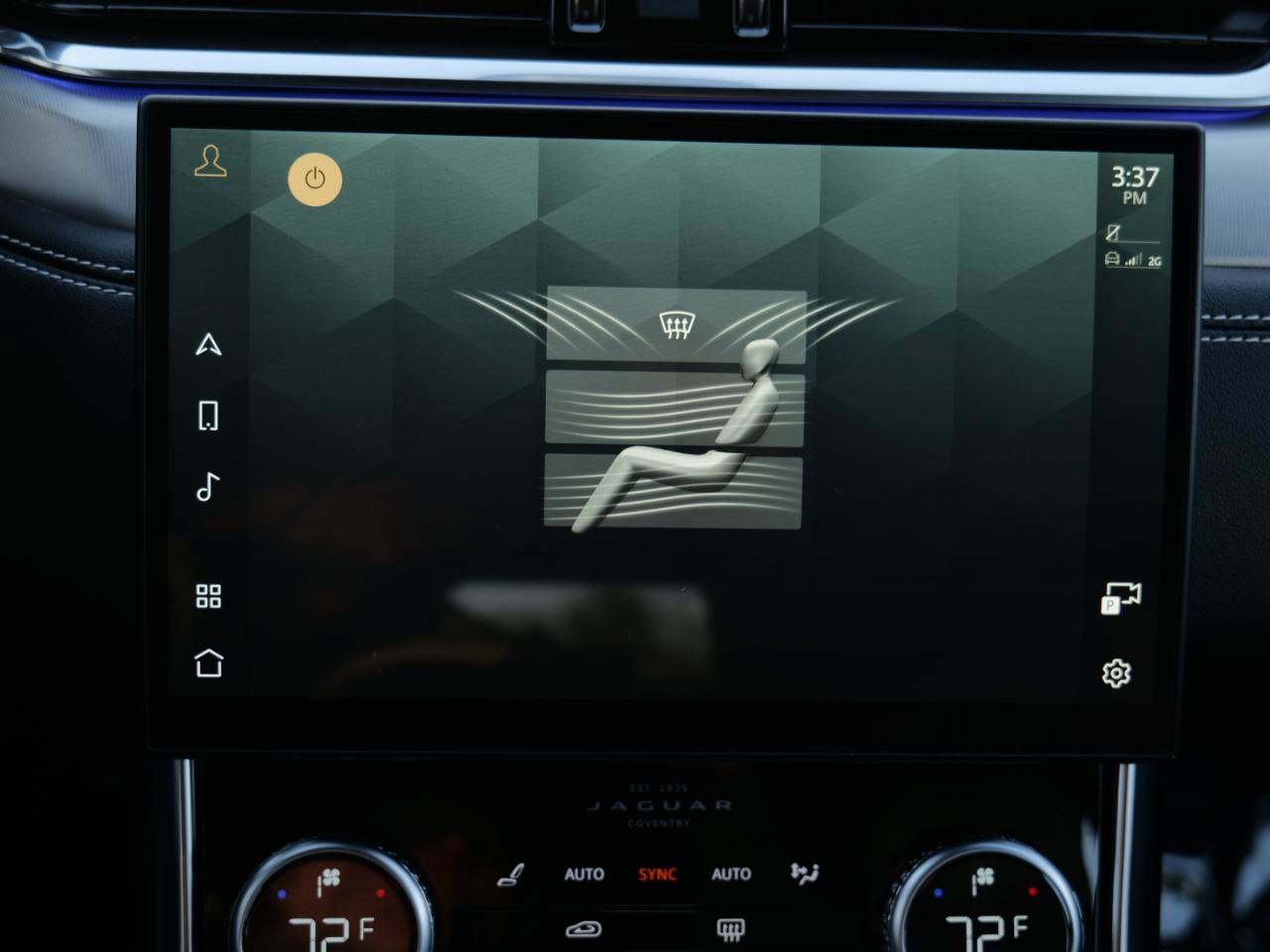 Used 2024 Jaguar XF R-Dynamic SE AWD/4WD image 27