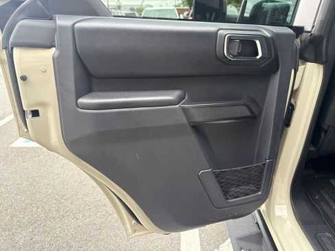 Used 2025 Ford Bronco Badlands AWD/4WD image 43