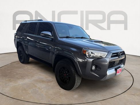 Used 2022 Toyota 4Runner TRD Off-Road Premium AWD/4WD image 6