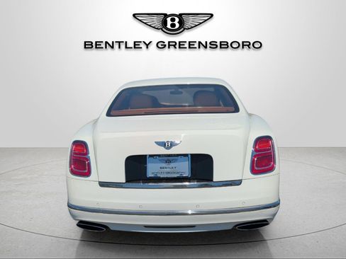 Used 2017 Bentley Mulsanne RWD image 13