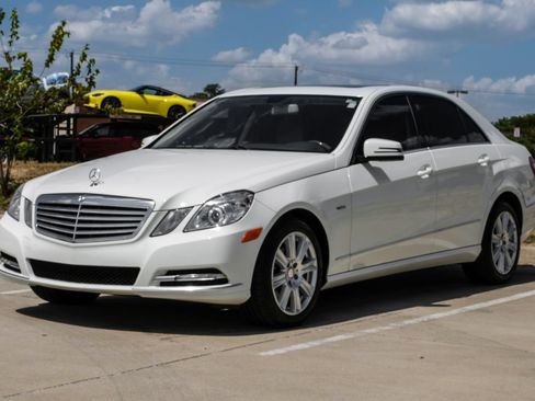 Used 2012 Mercedes-Benz E 350 Sedan image 7