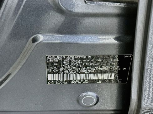 Used 2018 Toyota RAV4 LE w/ All Weather Liner Package FWD image 12