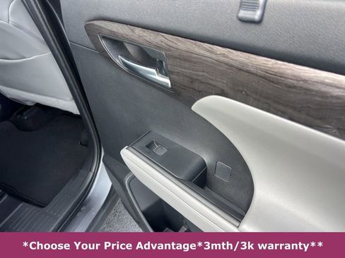 Used 2020 Toyota Highlander Platinum image 18