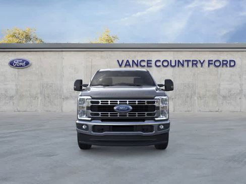 New 2026 Ford F250 XLT image 7