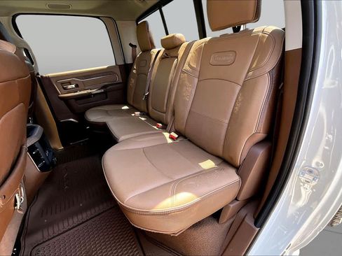 Used 2023 RAM 2500 Limited AWD/4WD image 23