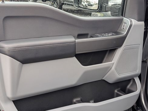 New 2026 Ford F250 XLT w/ FX4 Off-Road Package image 16