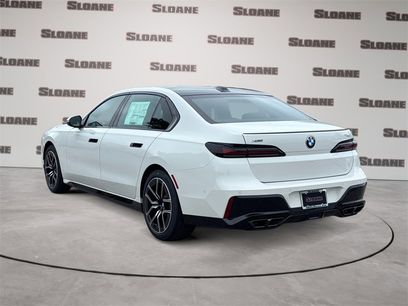 New 2025 BMW 760i xDrive