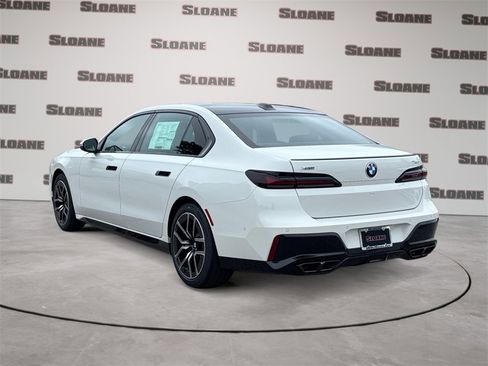 New 2025 BMW 760i xDrive image 3