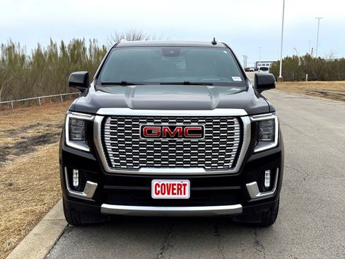 Used 2024 GMC Yukon Denali image 3