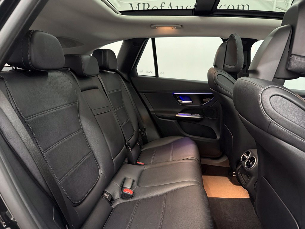 Certified 2024 Mercedes-Benz GLC 300 image 29