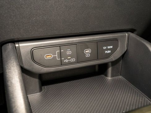 New 2025 Kia K4 LXS image 15