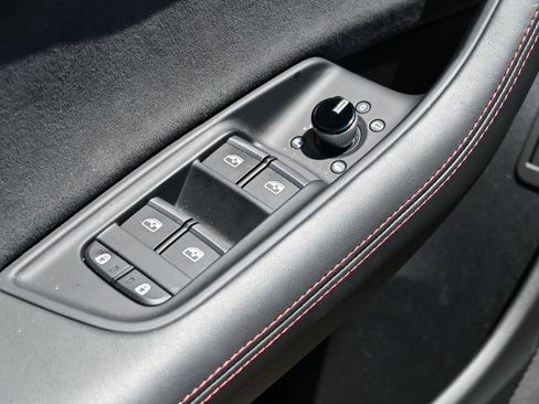 Used 2024 Audi RS Q8 AWD/4WD image 22
