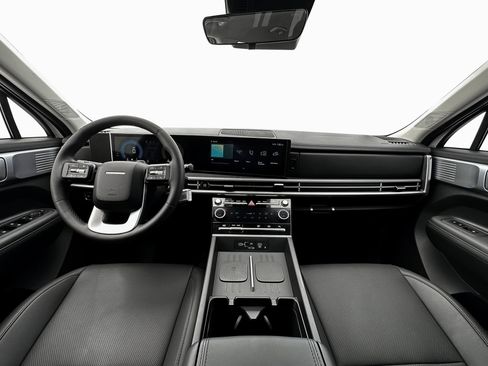 New 2025 Hyundai Santa Fe SEL image 13
