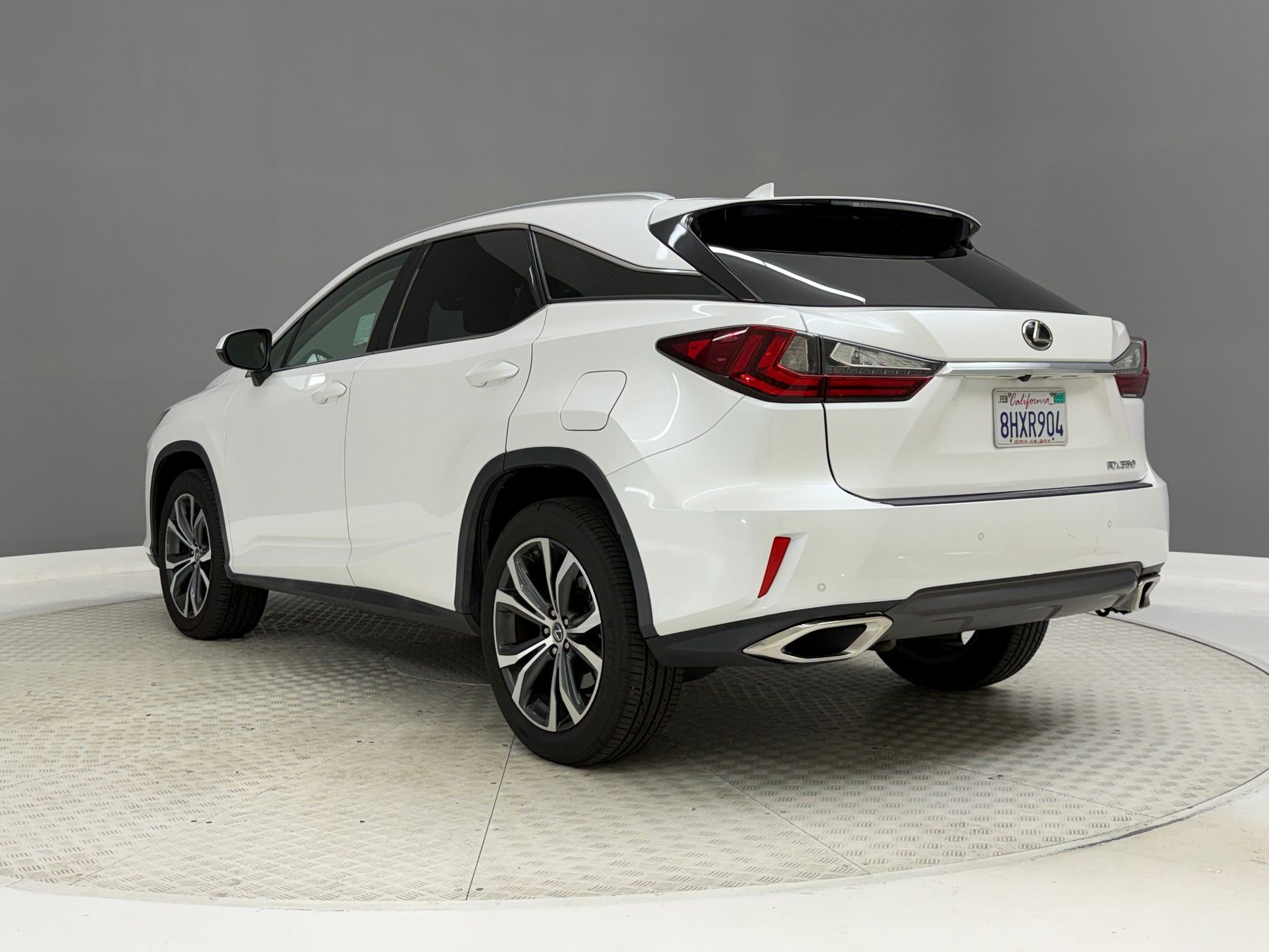 Used 2019 Lexus RX 350 FWD w/ Navigation Package image 3