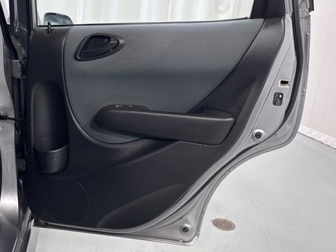 Used 2008 Honda Fit Sport image 27
