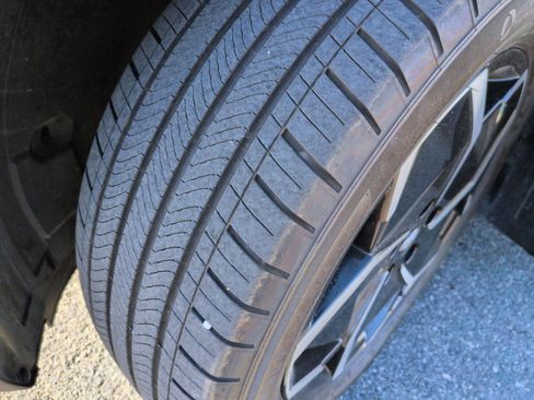 Used 2024 Hyundai Ioniq 5 SE image 12