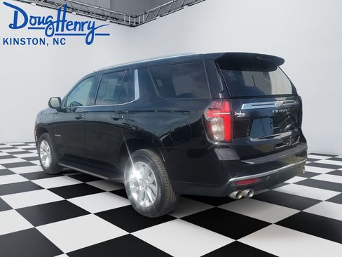 Used 2024 Chevrolet Tahoe Premier RWD image 3