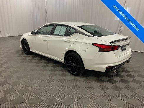 Used 2022 Nissan Altima 2.5 SR w/ Midnight Edition Package image 7