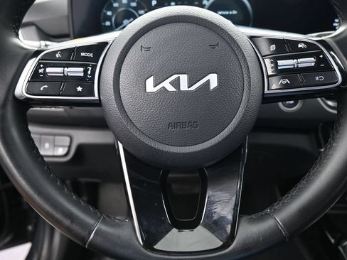 Used 2024 Kia Seltos EX FWD image 33